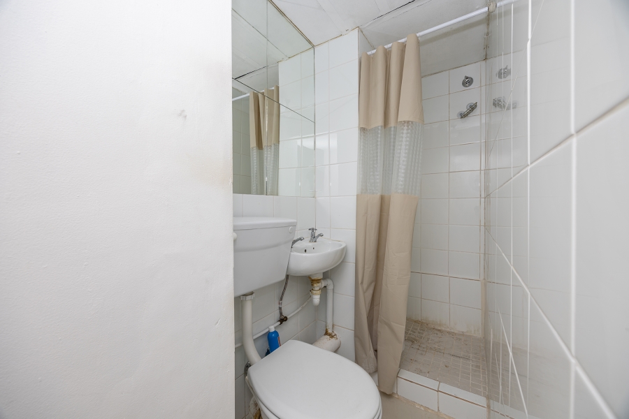 To Let 2 Bedroom Property for Rent in Rondebosch Western Cape